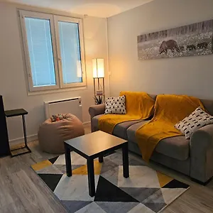 Chez Louise, T3 A Deux Pas Du Centre Appartement Bagnères-de-Luchon