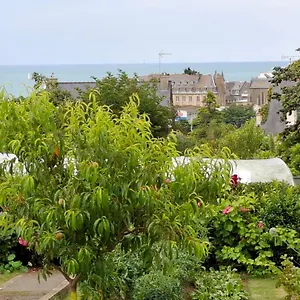 Maison d'hôtes Fusains 5, Saint-Quay-Portrieux